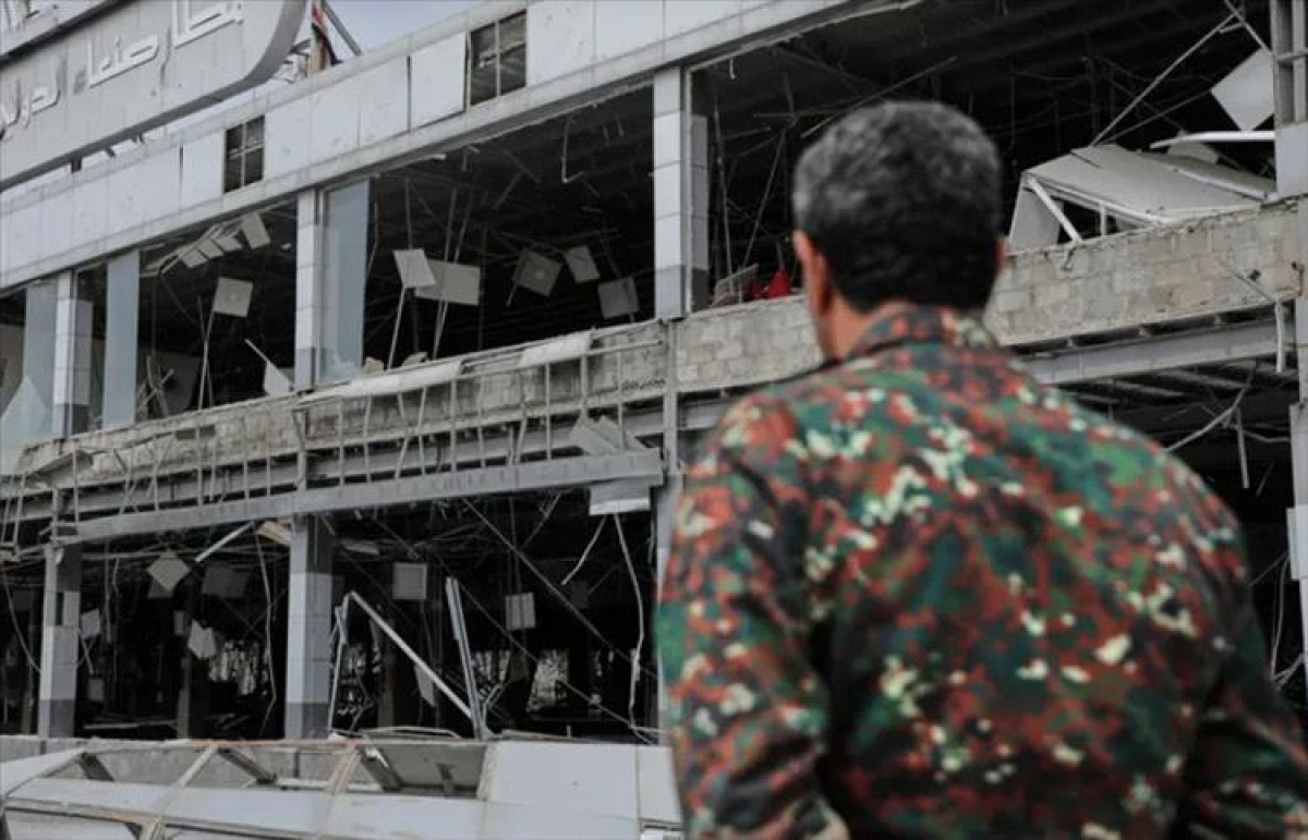 US officials: Al -Houthi can no longer endure, so he asked for a truce