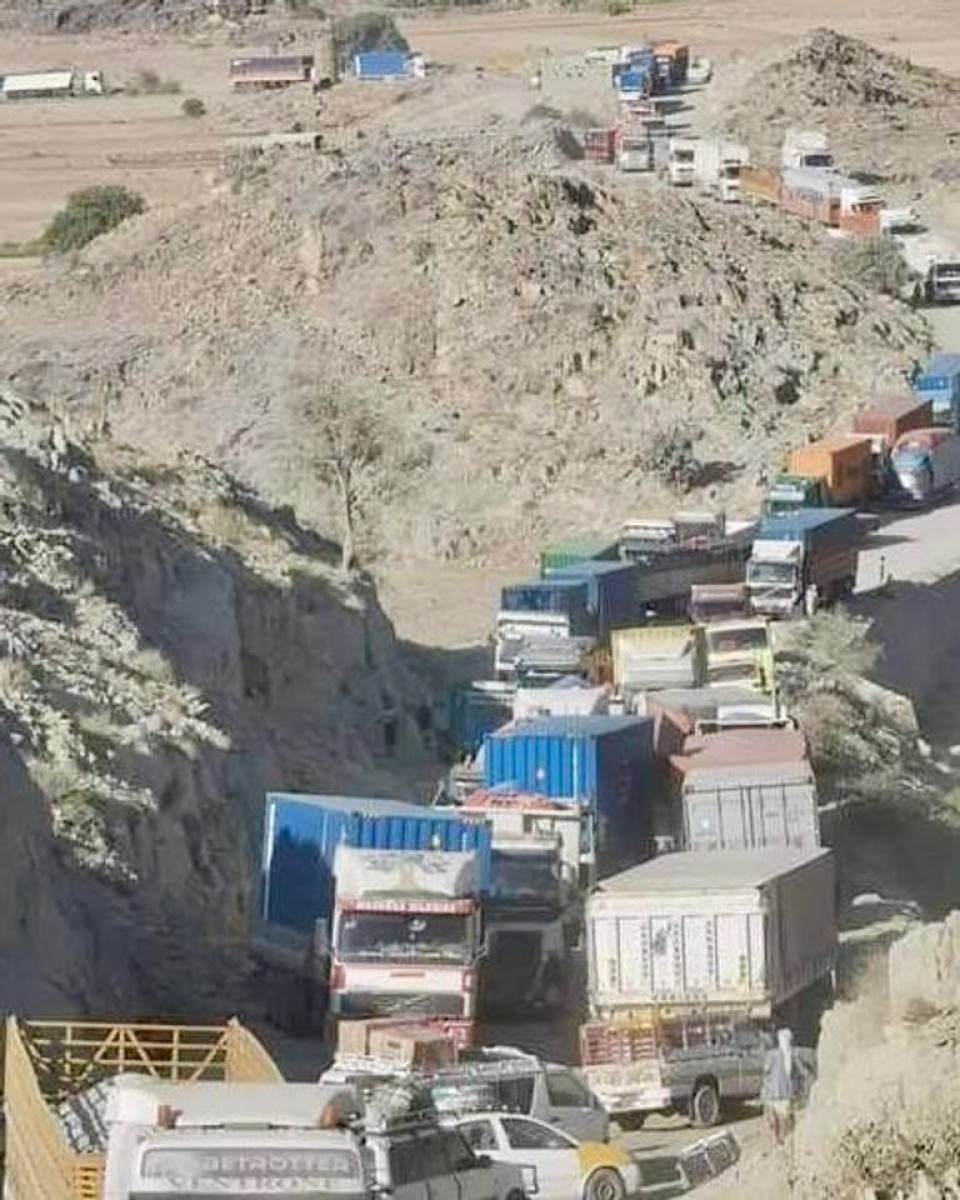 Houthi attacks threaten the Aden arter