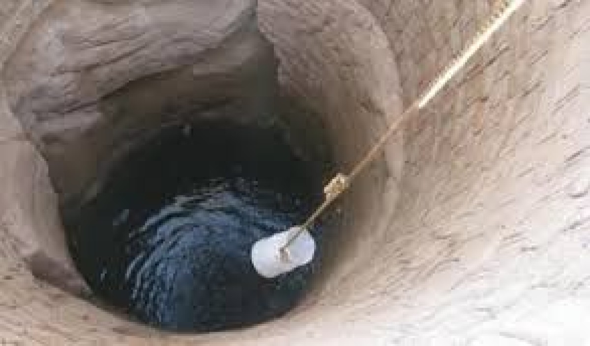 The death of a young man inside a well in Ibb