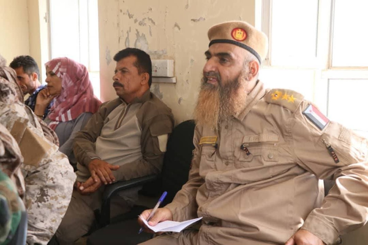 Al -Dhalea .. A high military meeting that approves the opening of the public road Aden - Sana'a after its rehabilitation