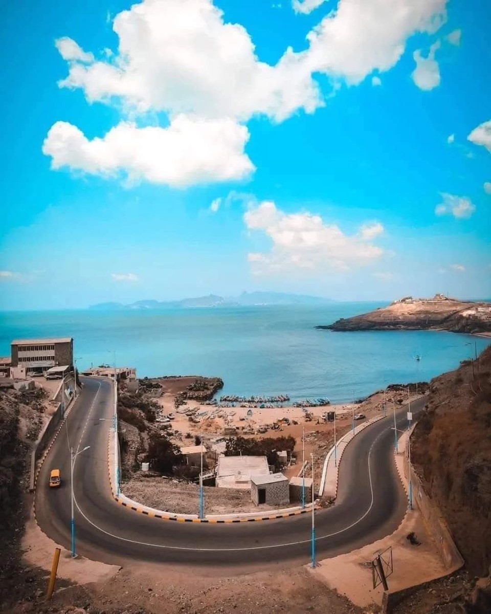 After the increasing cases of drowning: A strict warning of swimming in the beaches of Aden