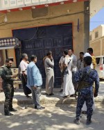 Shibam Prosecution closes illegal and unlicensed money exchange shops in the city