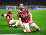 ميلان يصعق إنتر بثلاثية في ديربي الغضب ويبلغ نهائي كأس إيطاليا