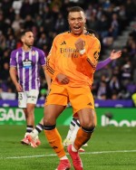 مبابي يقود ريال مدريد للفوز على إشبيلية بثنائية نظيفة في آخر مباراة للإيطالي أنشيلوتي