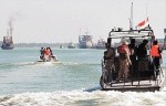 إنقاذ 4 صيادين من أبناء صيرة تعطل قاربهم قبالة سواحل عدن